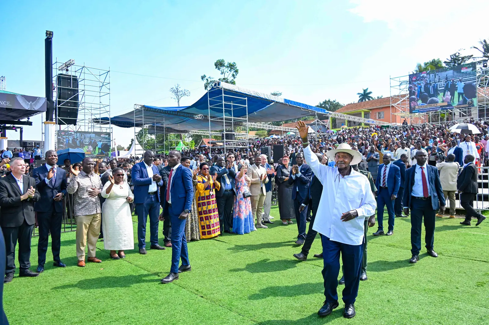 President Museveni Hails Pastor Kayanja’s Work, Backs African Integration At Big Fix Conference